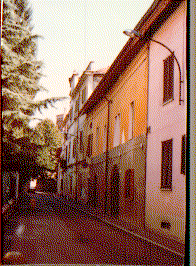 Immagine della stretta nei pressi di via Cavour.