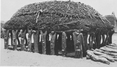 Immagine del togu na di Ireli Canal